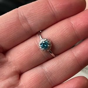 Size 9. Aruba blue CZ & white frost CZ on .925 solid sterling silver. SRP $127.